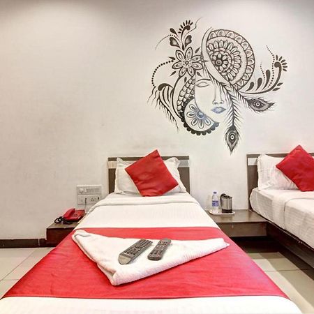 Hotel Sunshine Airport Βομβάη Εξωτερικό φωτογραφία
