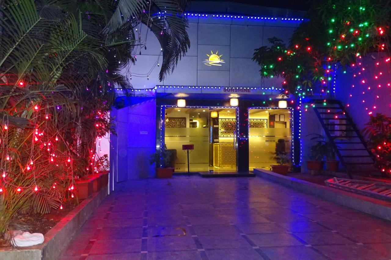 Hotel Sunshine Airport Βομβάη Εξωτερικό φωτογραφία