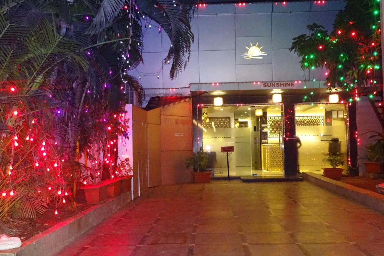 Hotel Sunshine Airport Βομβάη Εξωτερικό φωτογραφία