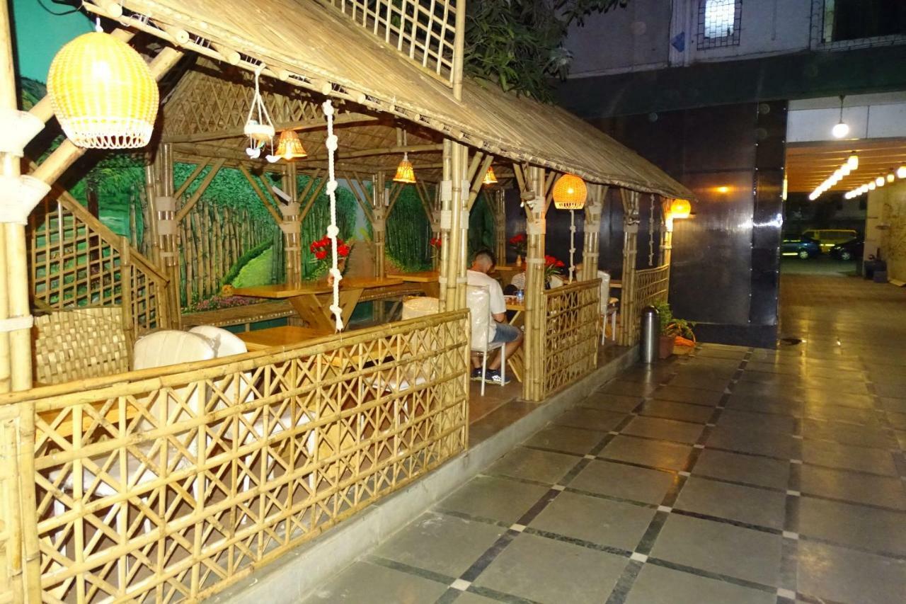 Hotel Sunshine Airport Βομβάη Εξωτερικό φωτογραφία
